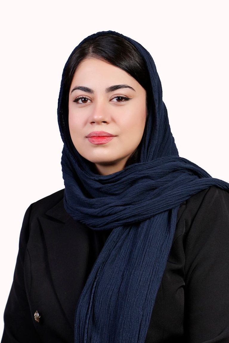 سوسن شرفی زاد 1 -optimized